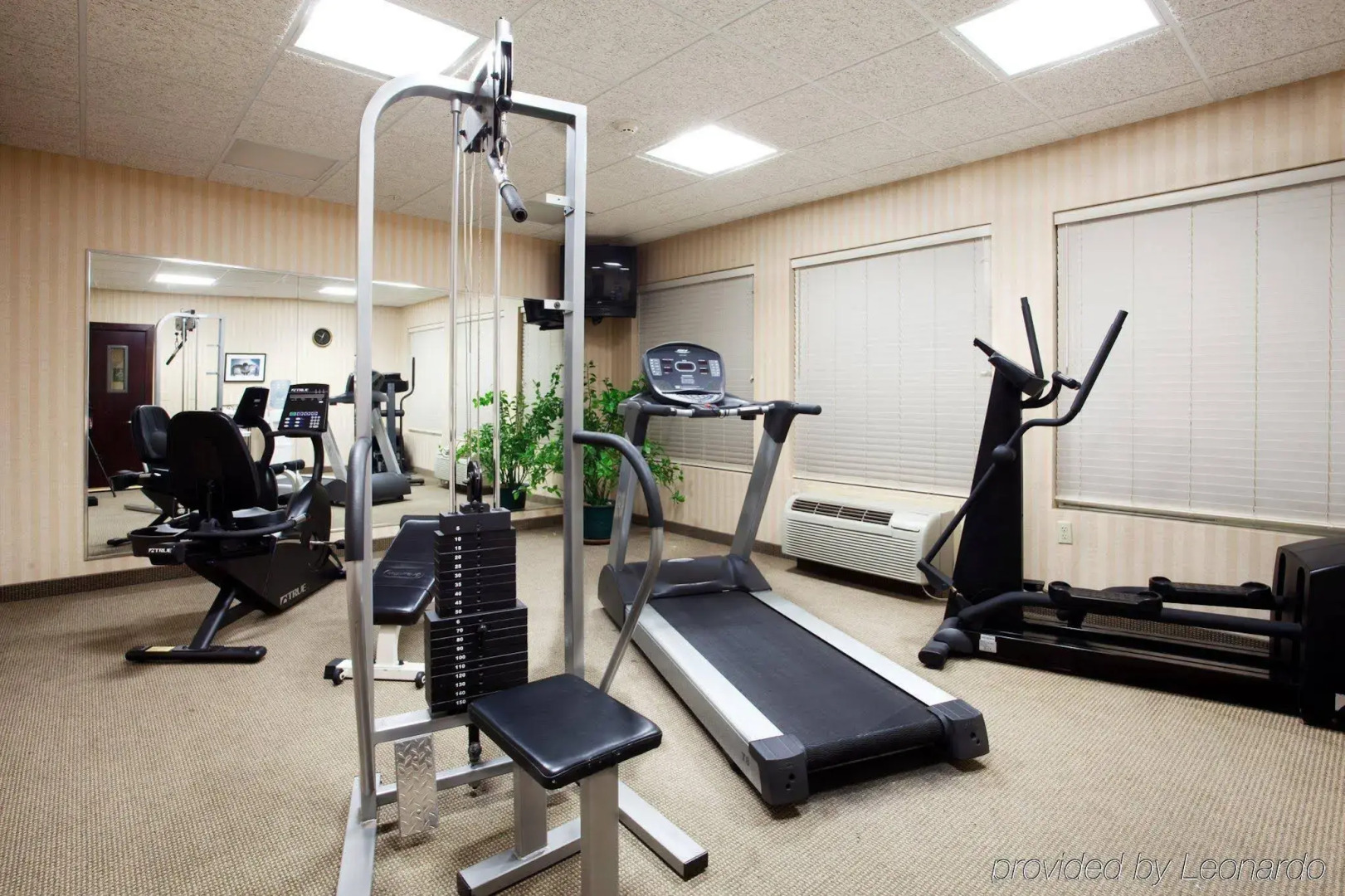 Holiday Inn Express & Suites W. Monroe by IHG