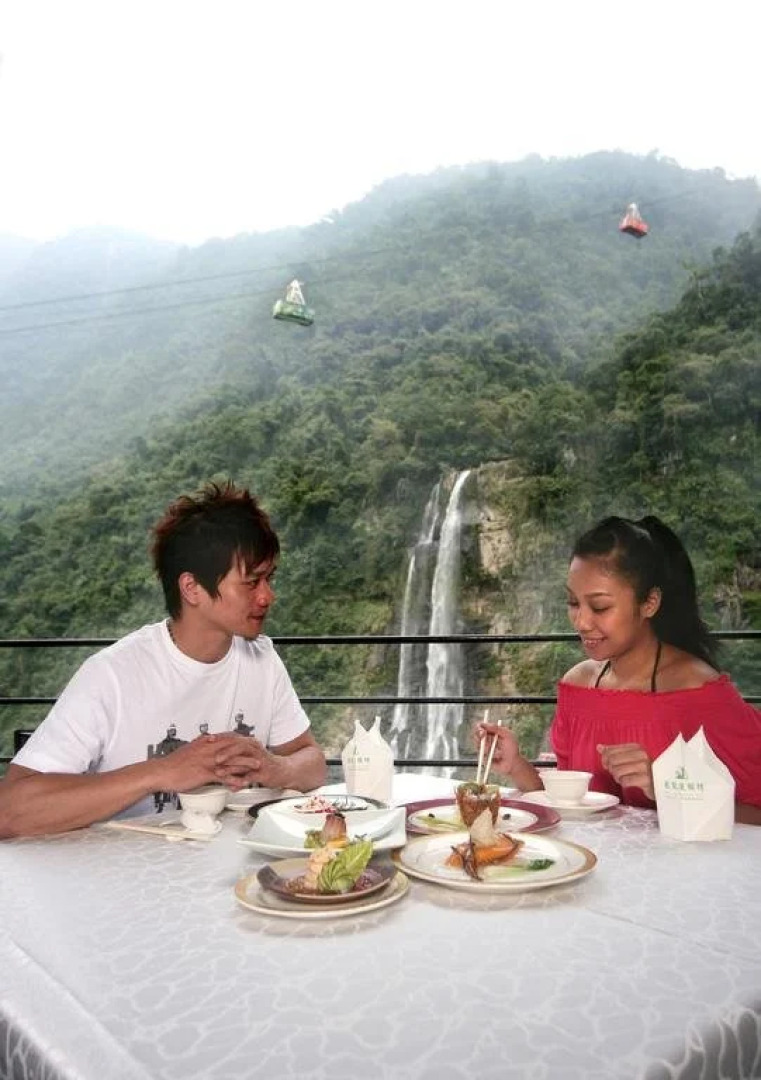 Naluwan Spring Resort Hotel