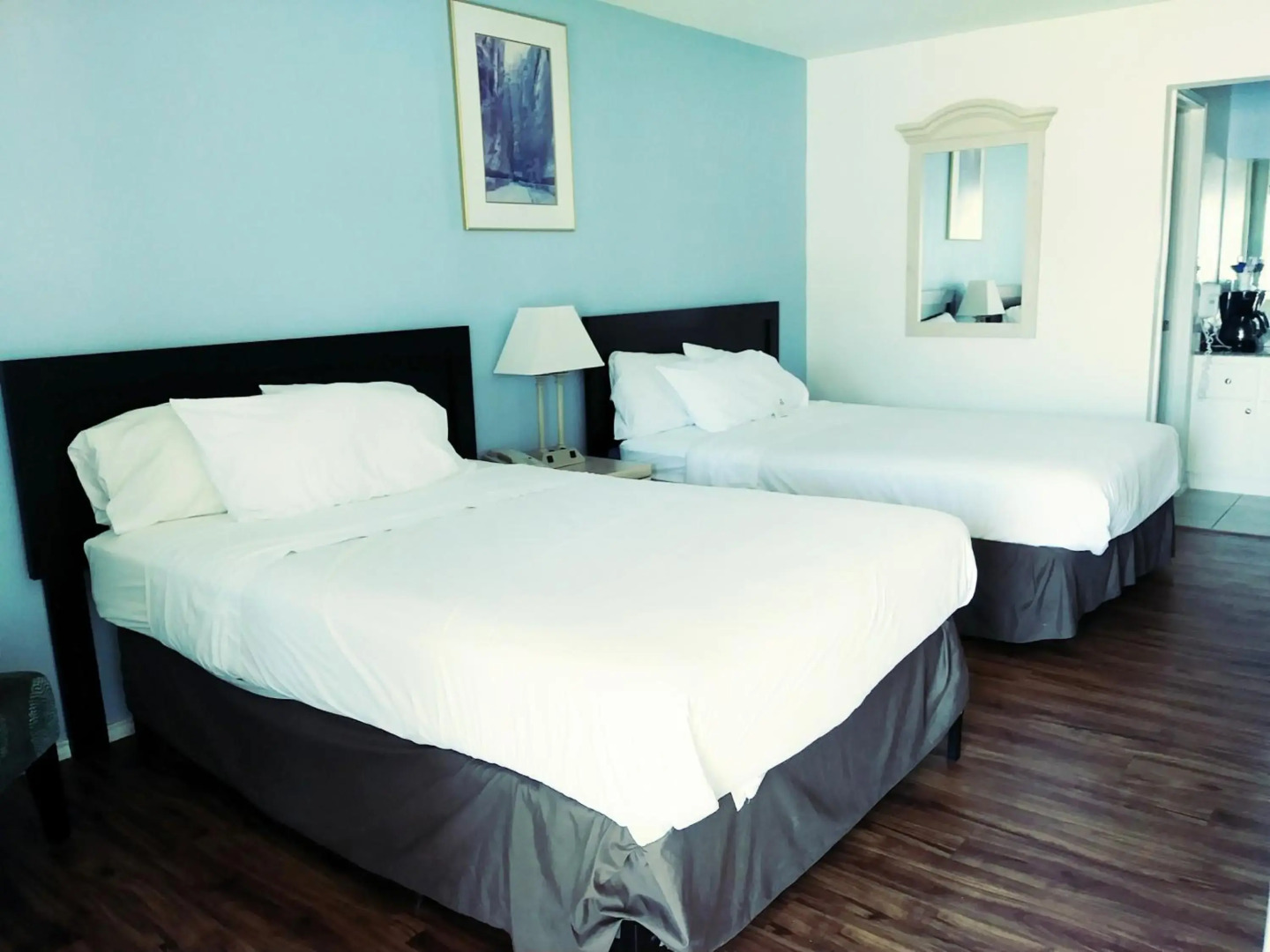 Victoria Palms Inn & Suites