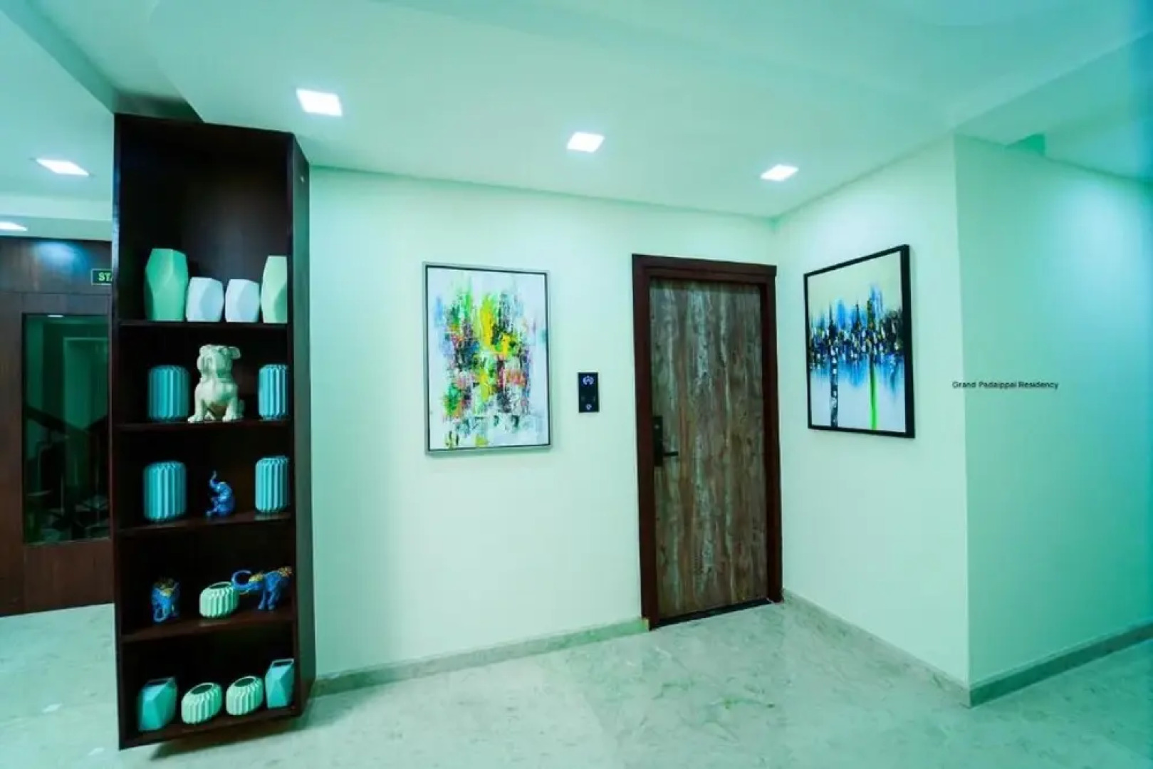 Hotel Grand Padappai Residency