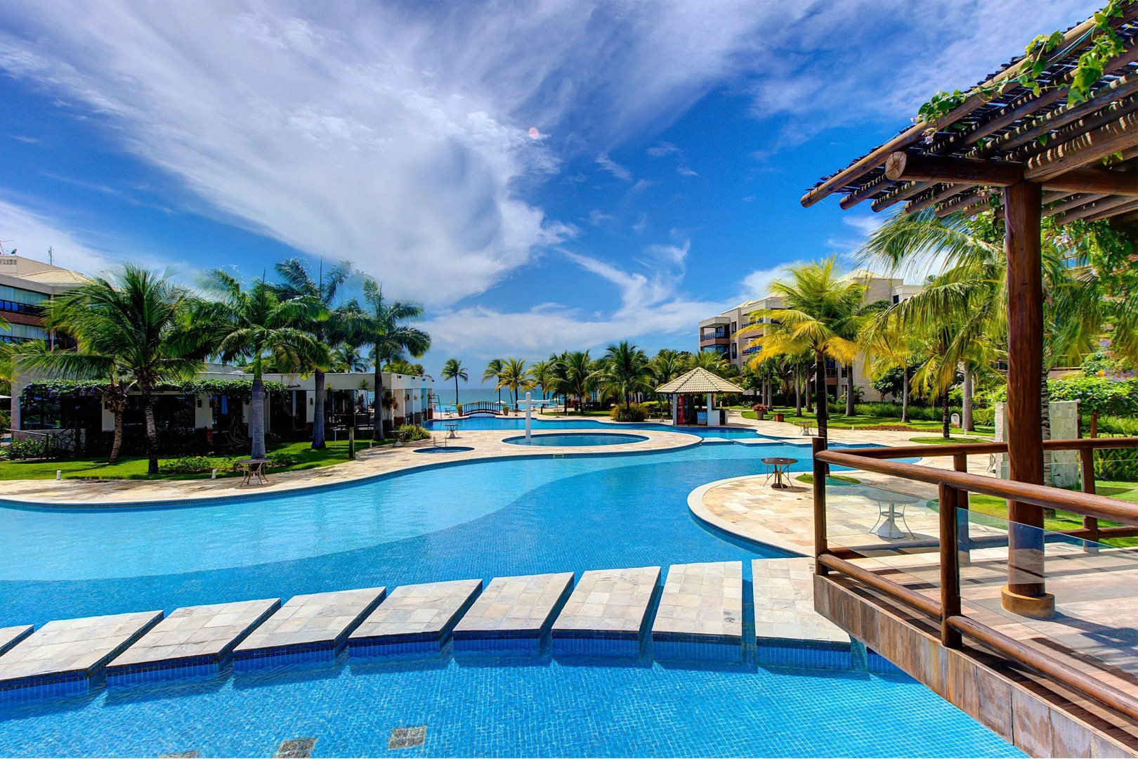 Wai Wai Resort #307 - Apê luxuoso por Carpediem