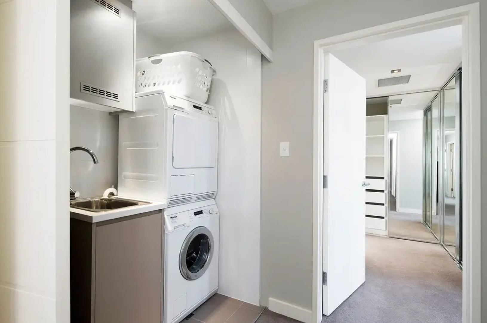 Claremont Quarter Luxury Apartment