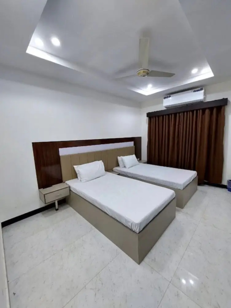 Overseas Hotel And Suites