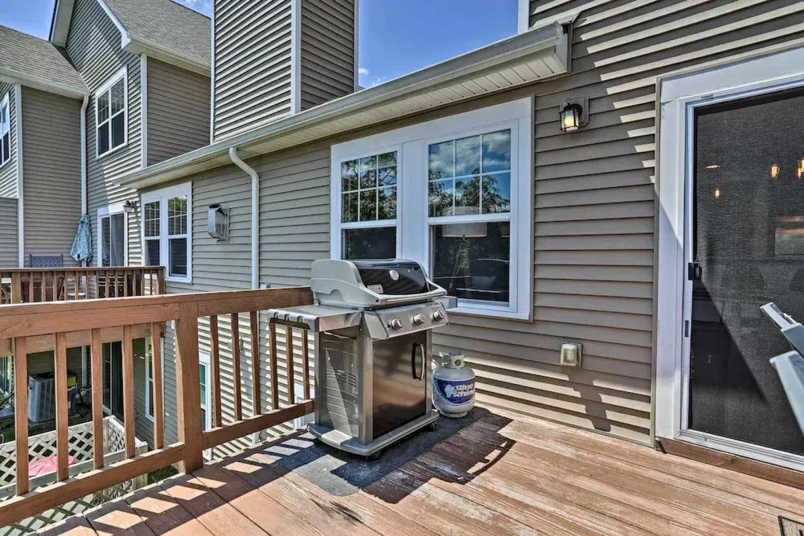 Retreat W/game Room & Deck, 1 Mi to Camelback