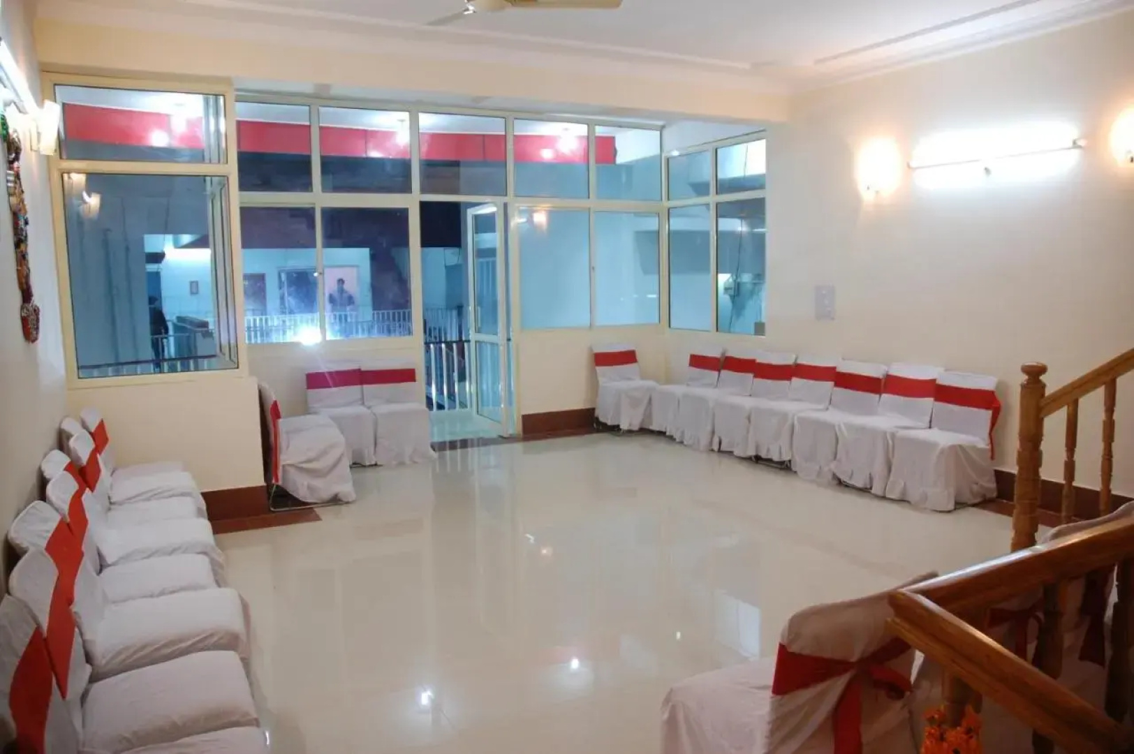 Hotel Magnet House