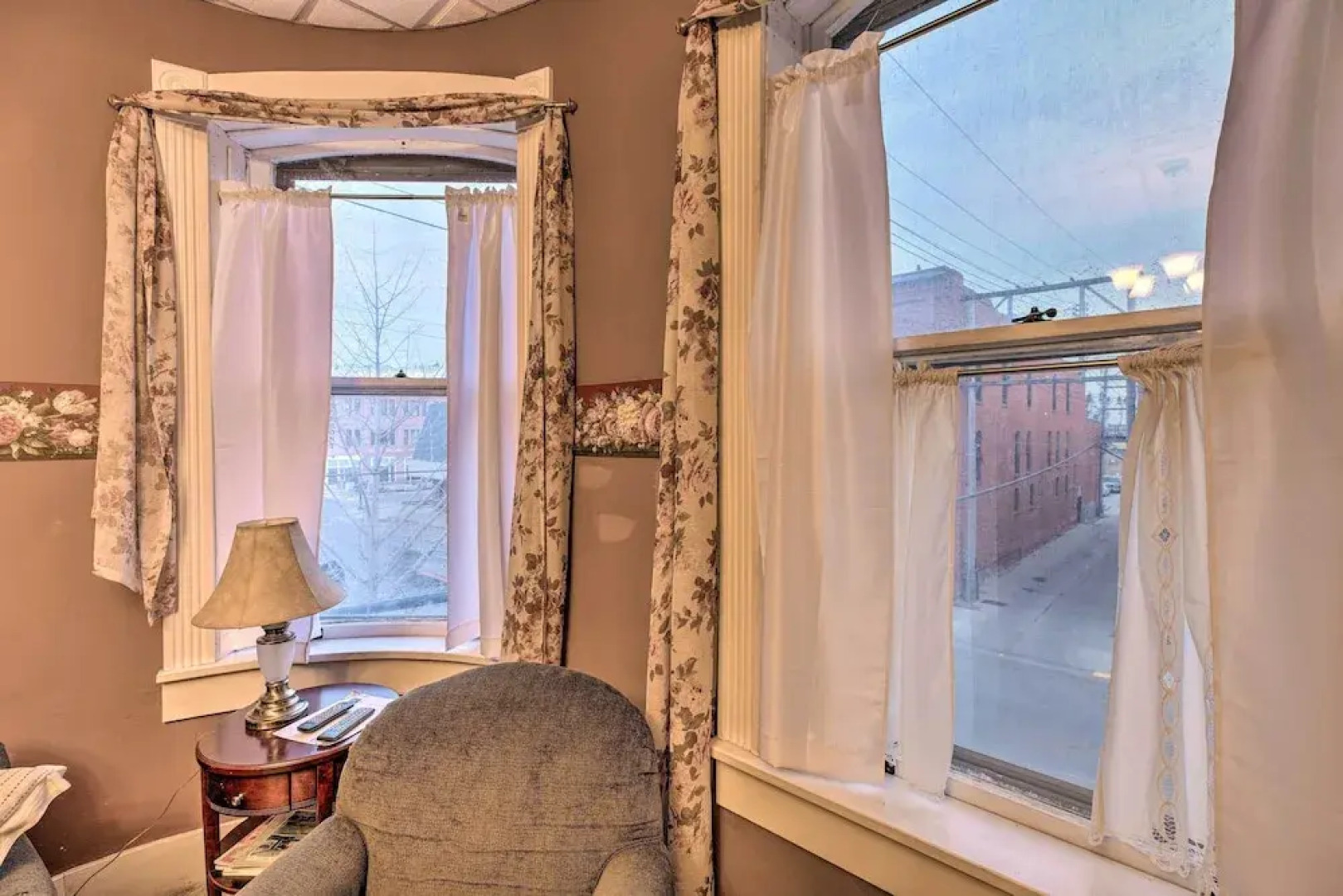 Pet-friendly Apt: Walk to Missouri River!