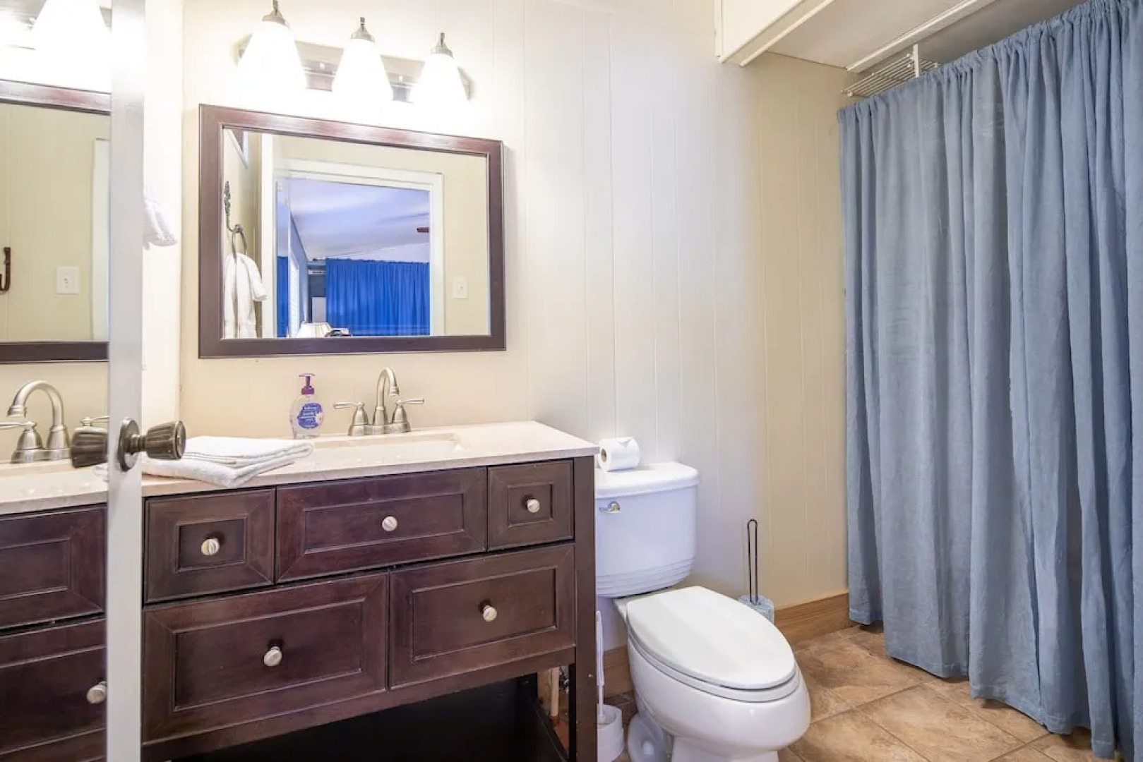 Casa Del Lago by RedAwning