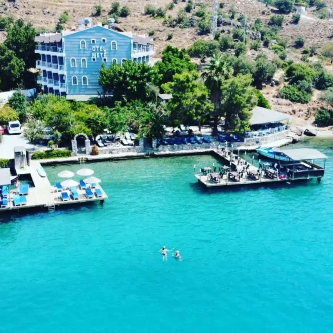 Mete Hotel