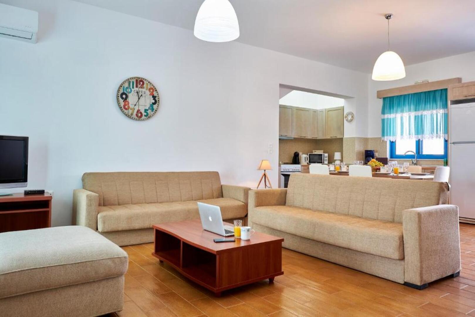 Nerida Beachfront Villas