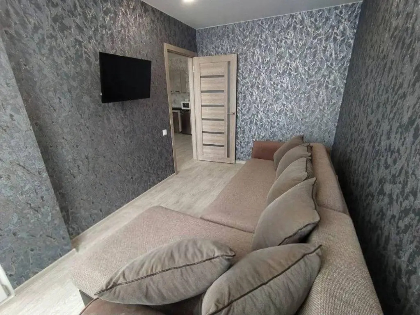 Апартаменты на улице Бирюкова 16