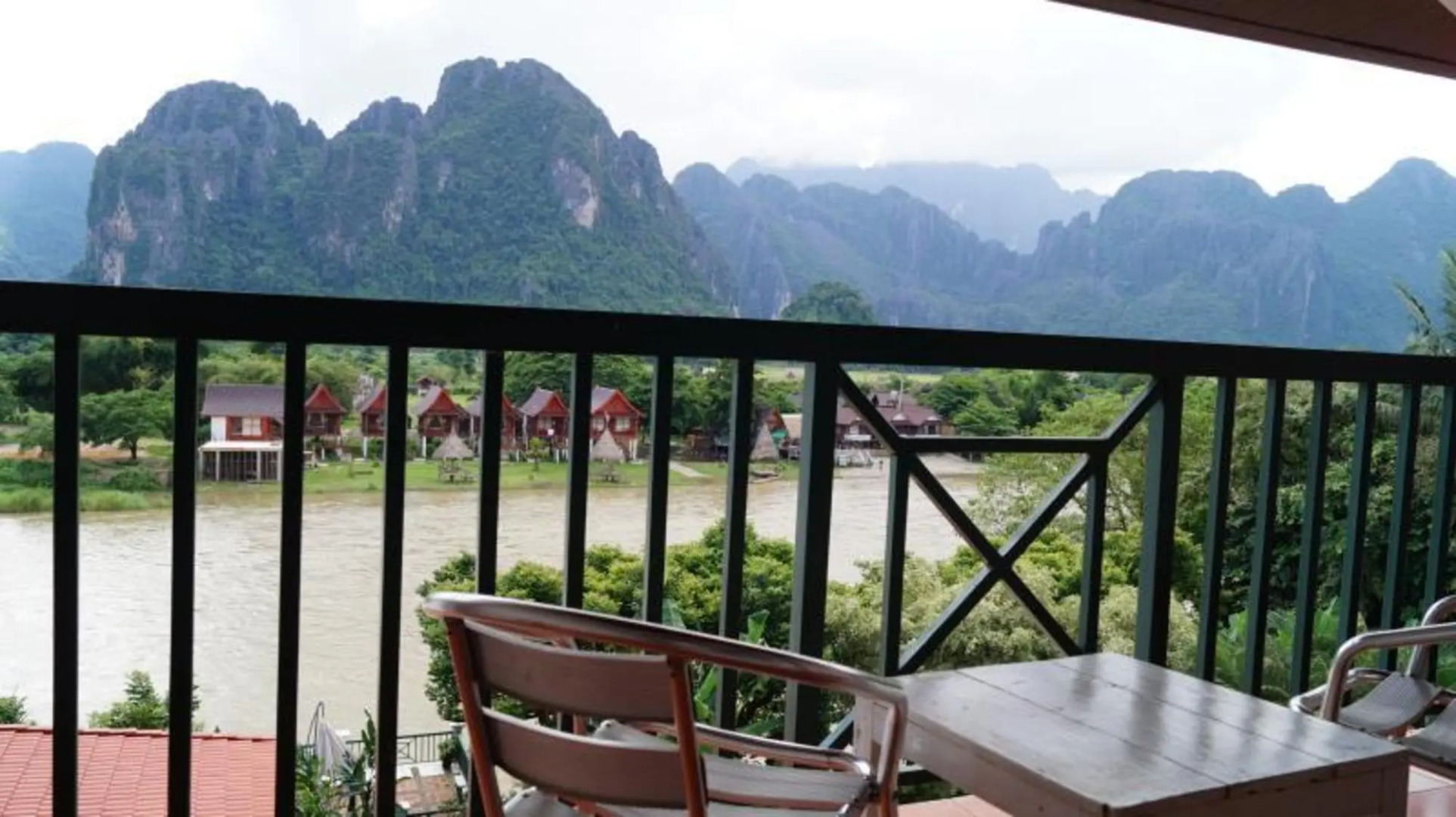 Vansana Vang Vieng