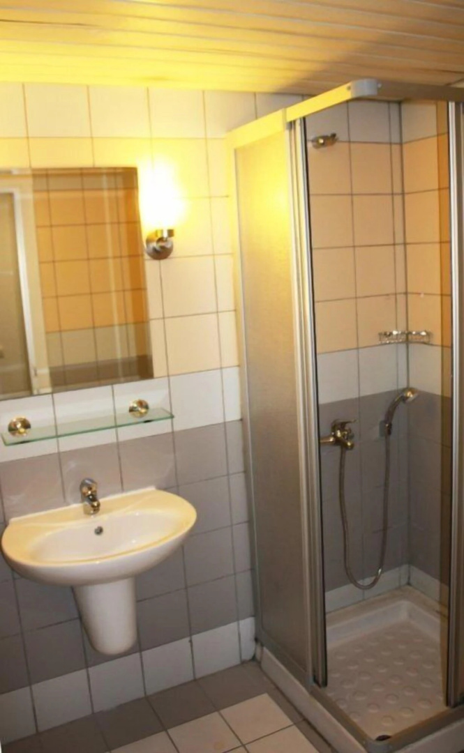 Regna Hotel