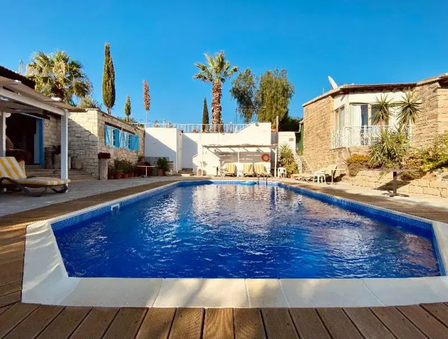 Cyprus Villages Hotel & Restaurant - Central Location - Bed & Breakfast - With Access To Pool And Stunning Views