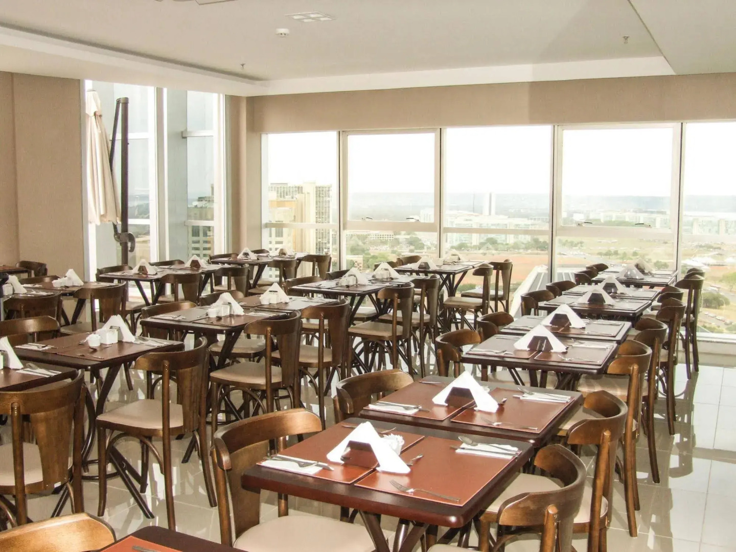 Hplus Vision Executive