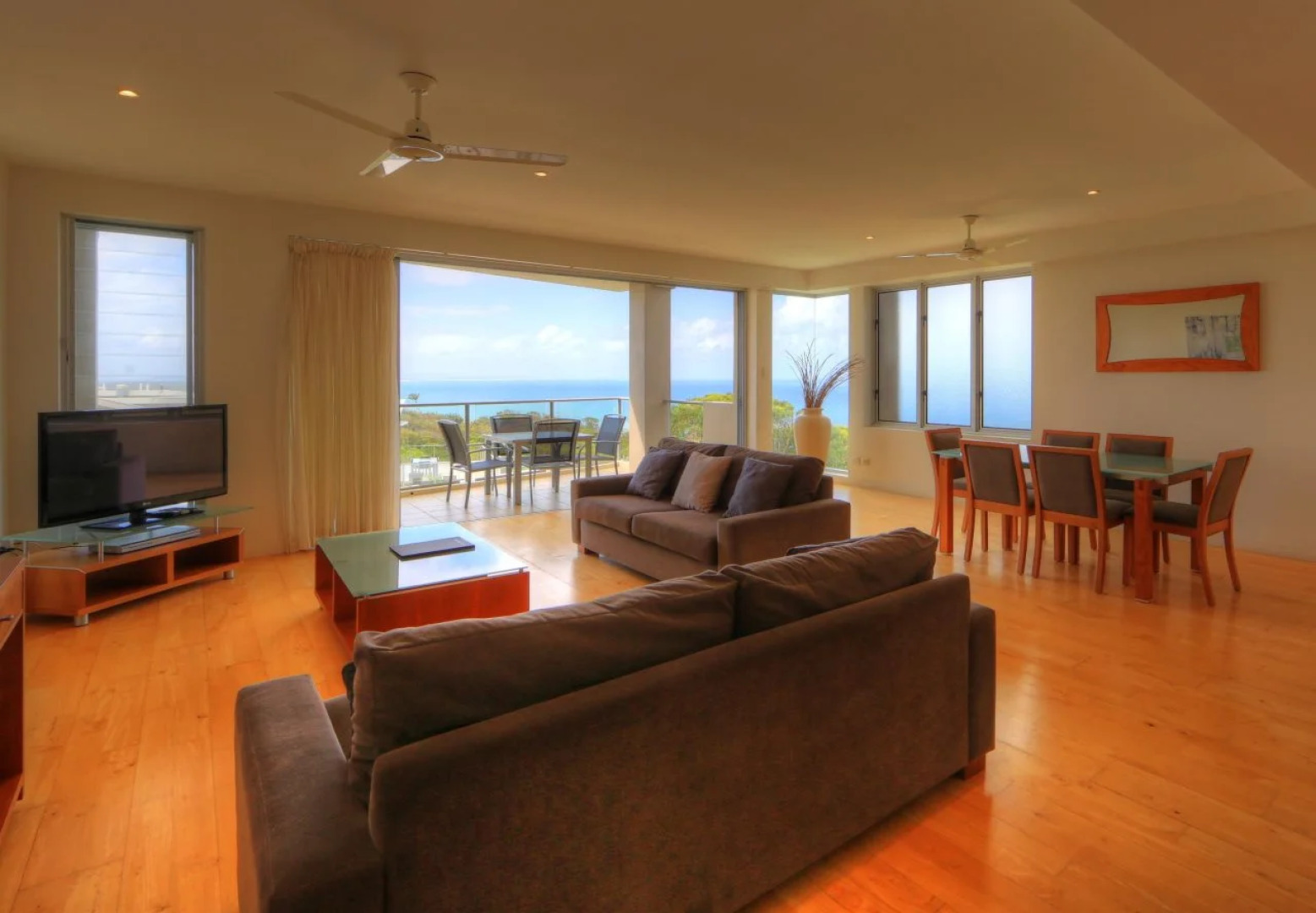 Rainbow Ocean Palms Resort