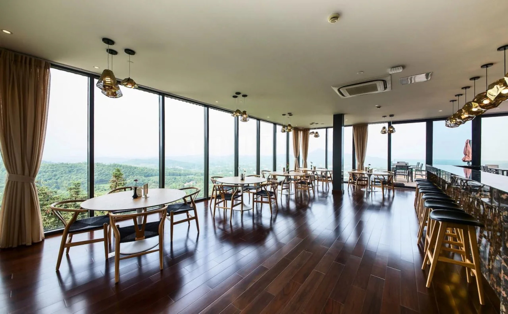 Meijie Mountain Hotspring Resort