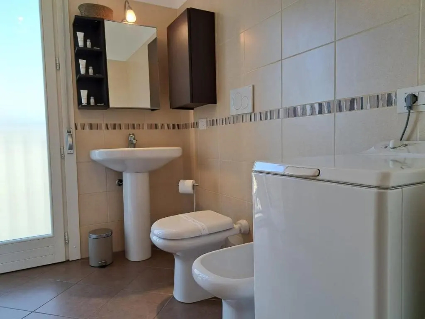 Navili Grand Apartment