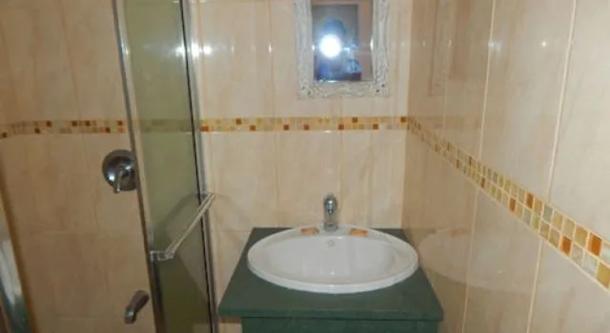 Canoe Bay Beach Resort