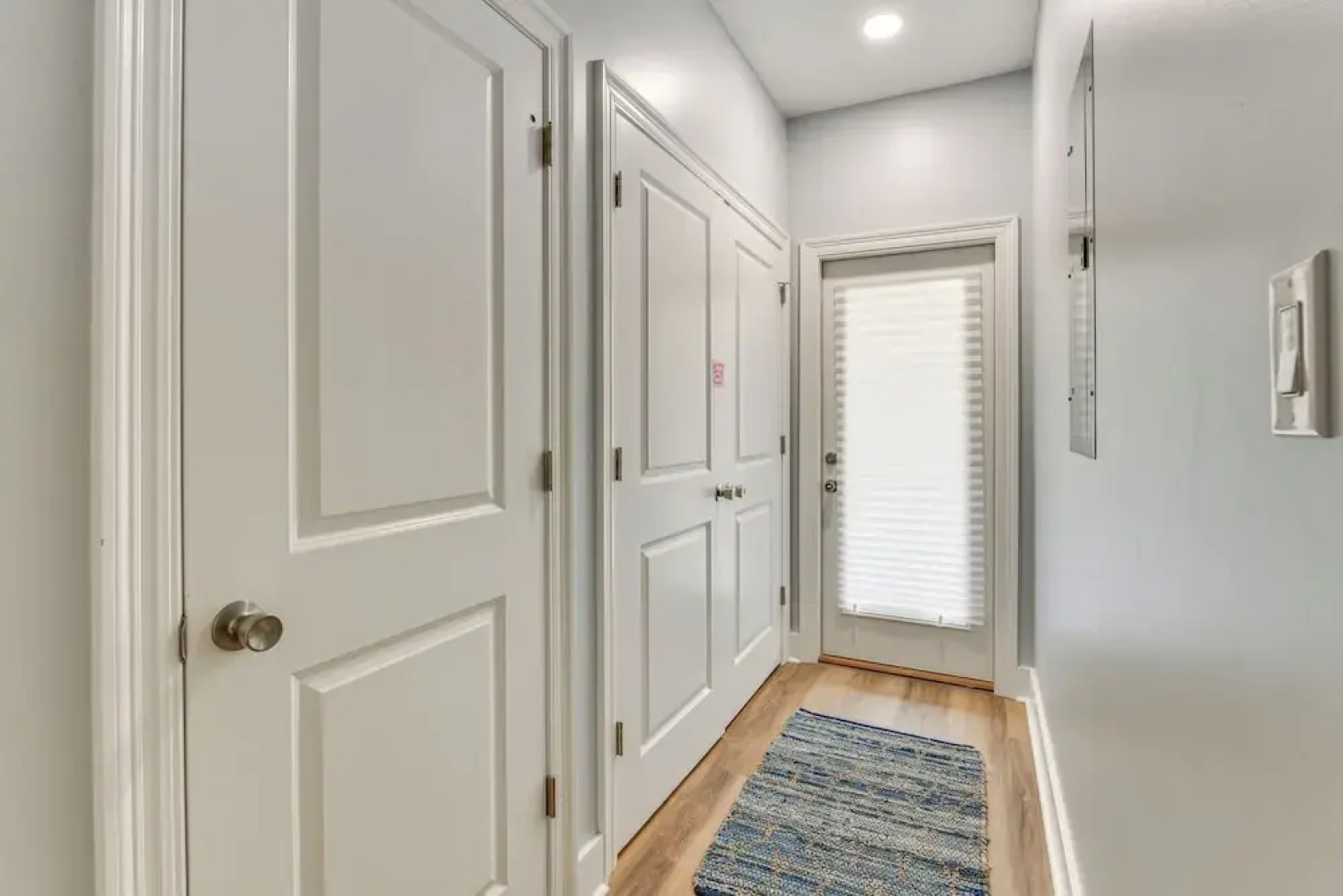 Walk to Beach & Harbor: Dtwn Pass Christian Home