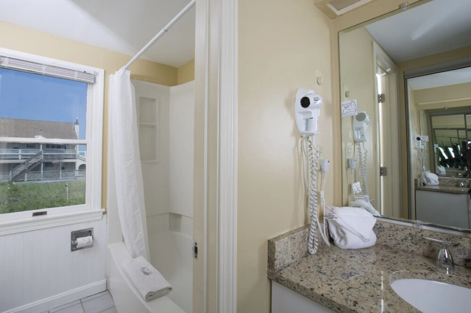 The Corsair & Cross Rip Oceanfront