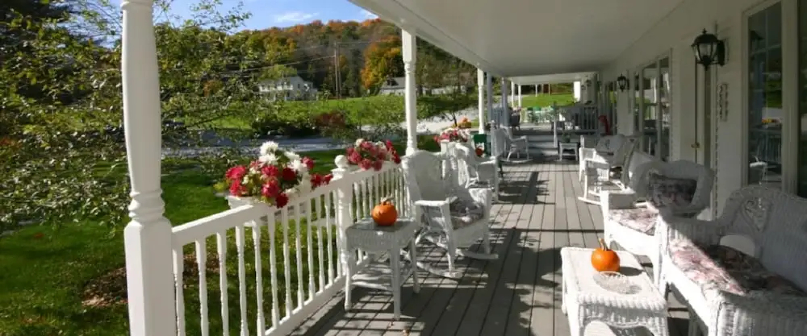 1896 House Country Inn - Barnside Inn