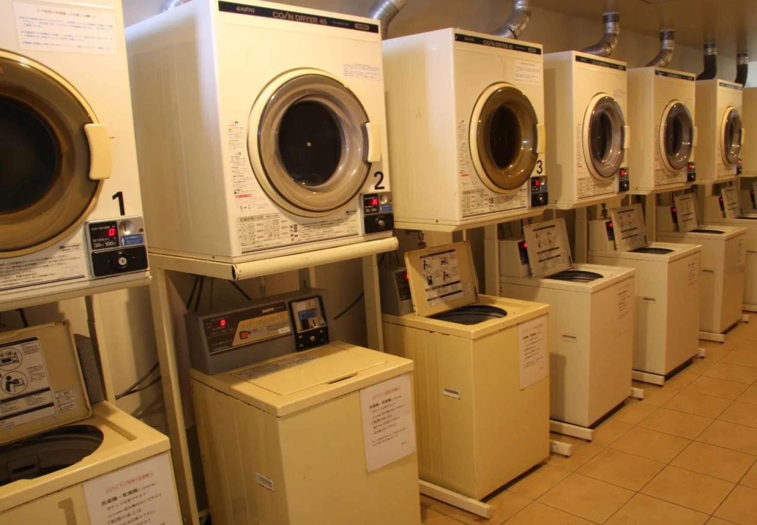 The Moon Beach Museum Resort