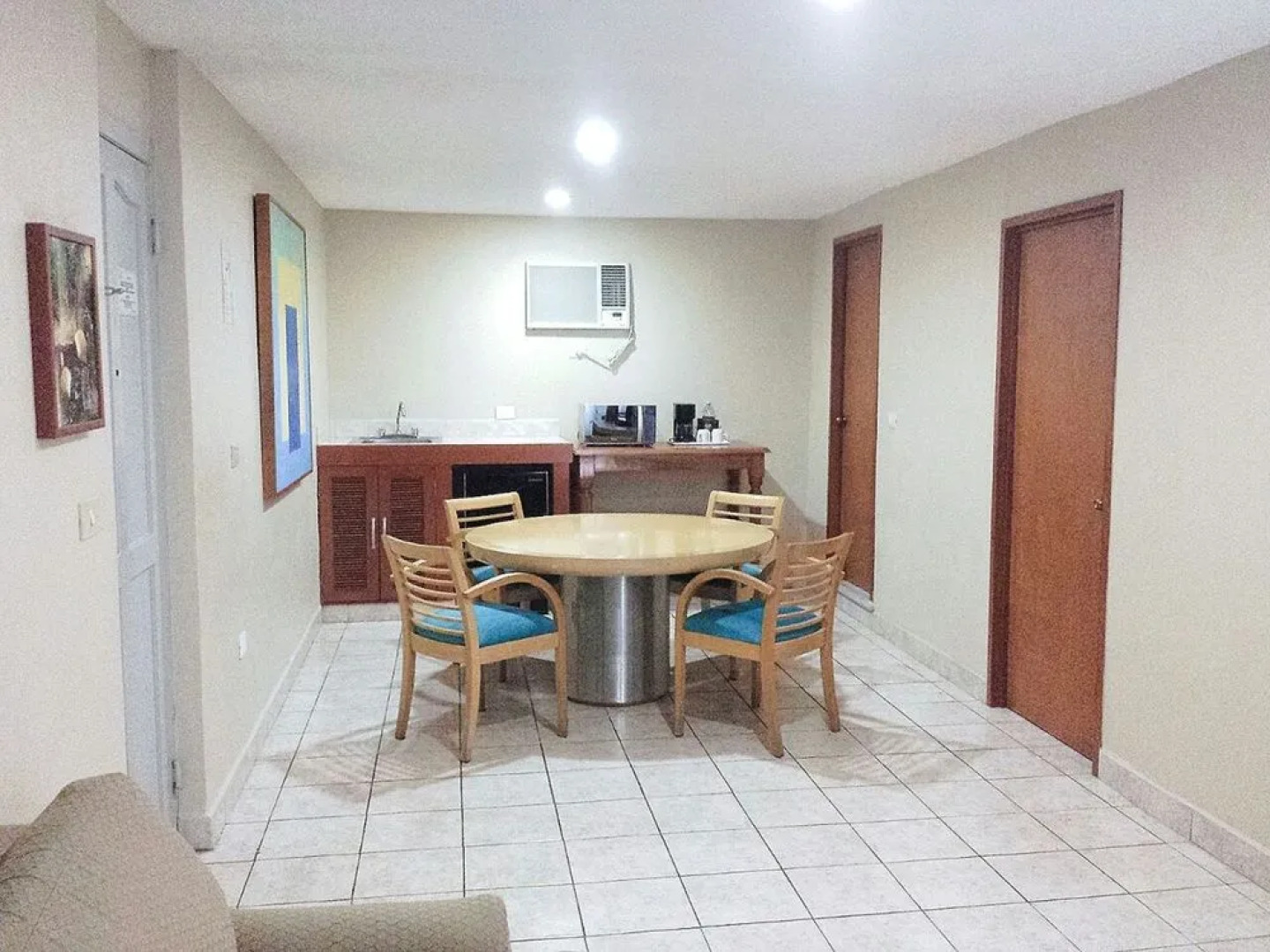 Hotel & Suites Real del Lago