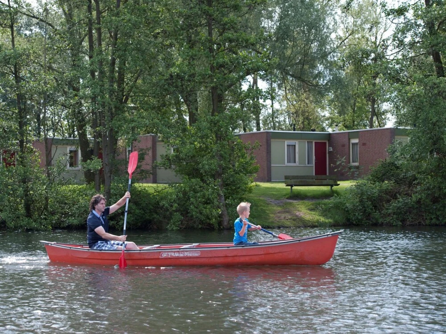 Luxurious Detached Villa with 3 Bathrooms, in de Maasduinen