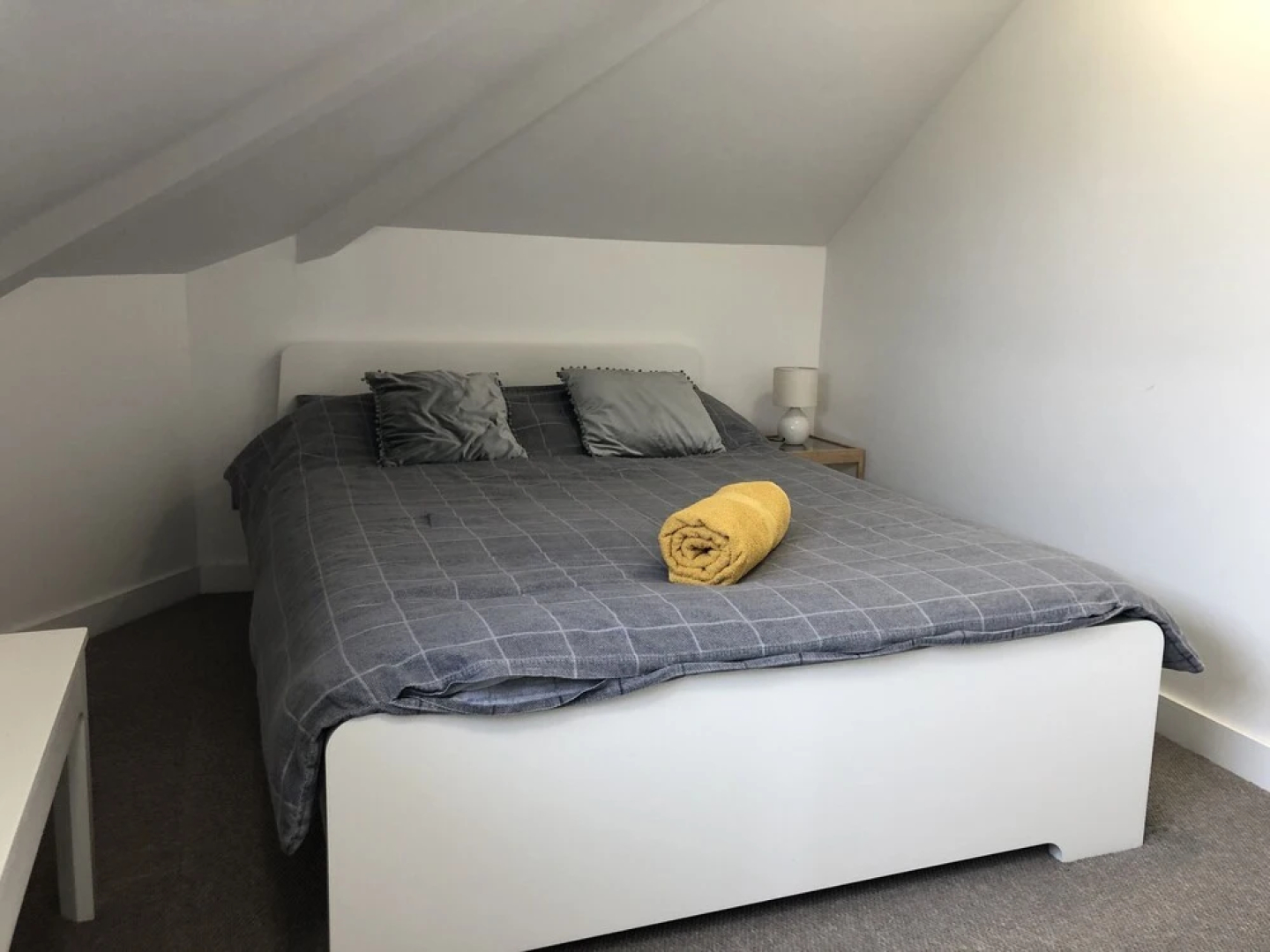 La Fontaine Court Apartments by Aldershot Short Stays