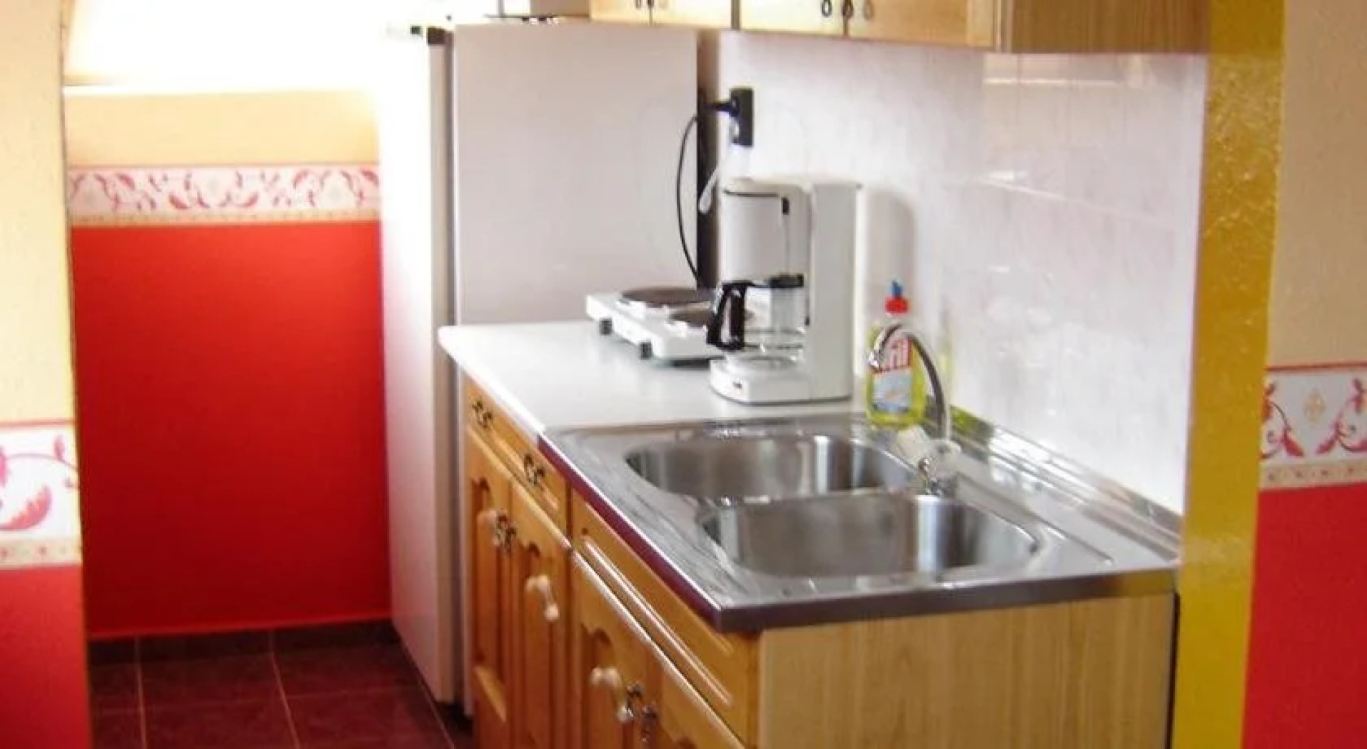 Henrietta Apartmanház