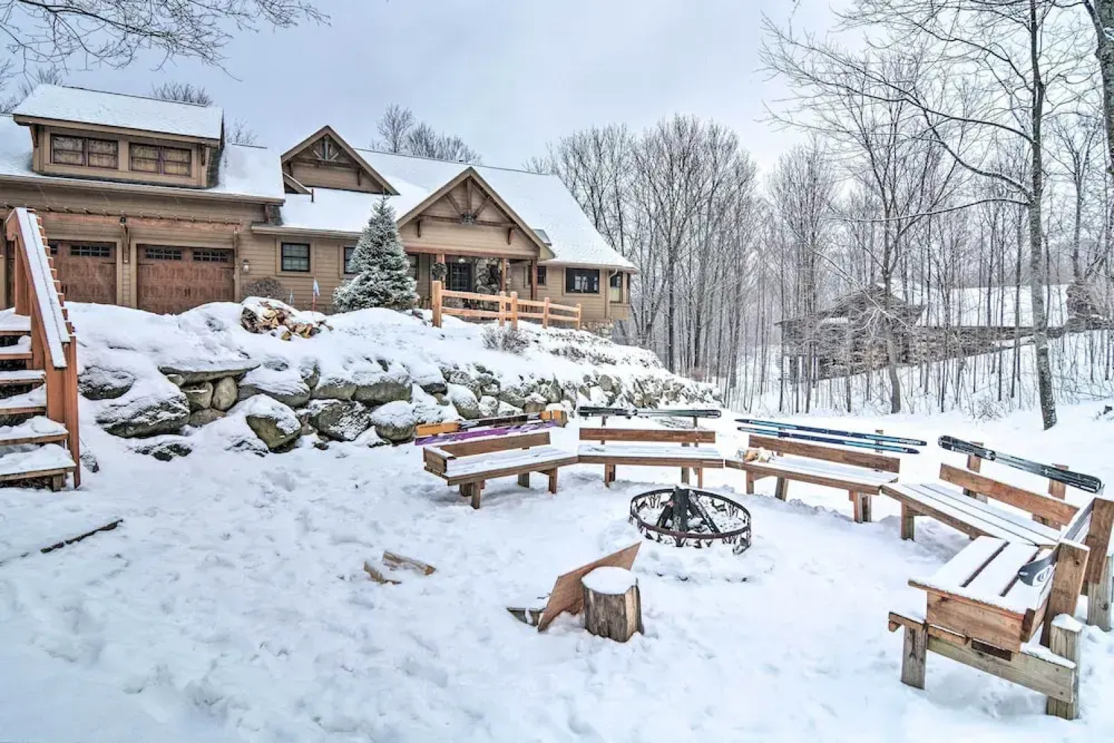 Ski & Golf: Northern Retreat w/ Game Room!