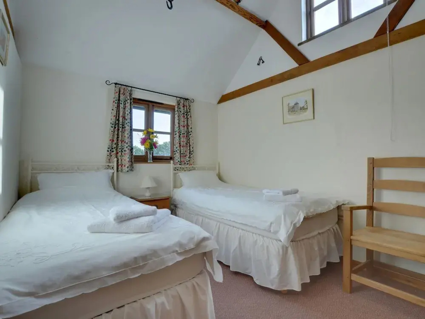 Lovely Holiday Home With Many Wooden Details in Nice Location