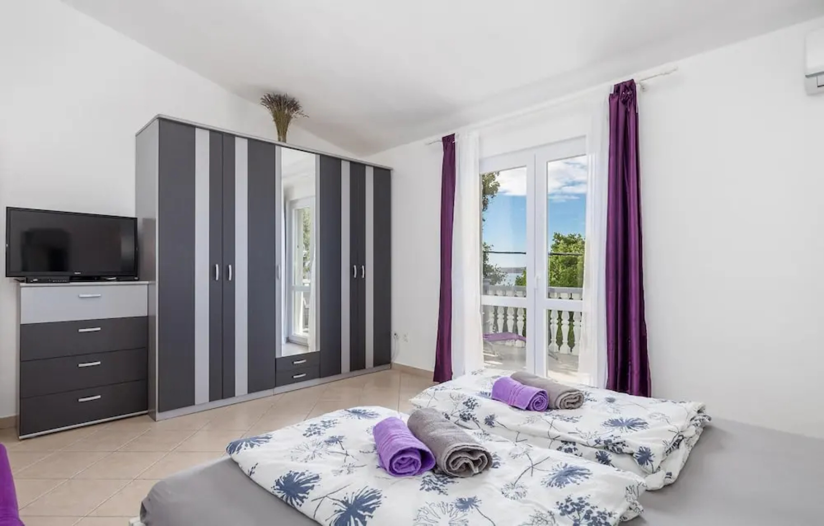Awesome Home in Baric Draga With Wifi and 1 Bedrooms