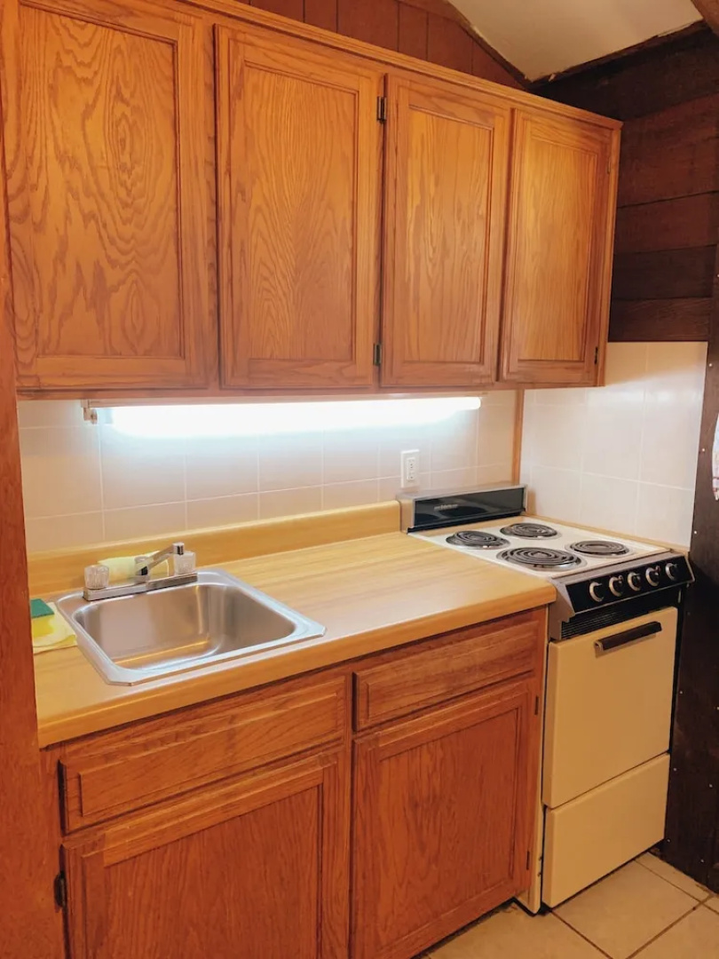 Coppermine Lodge