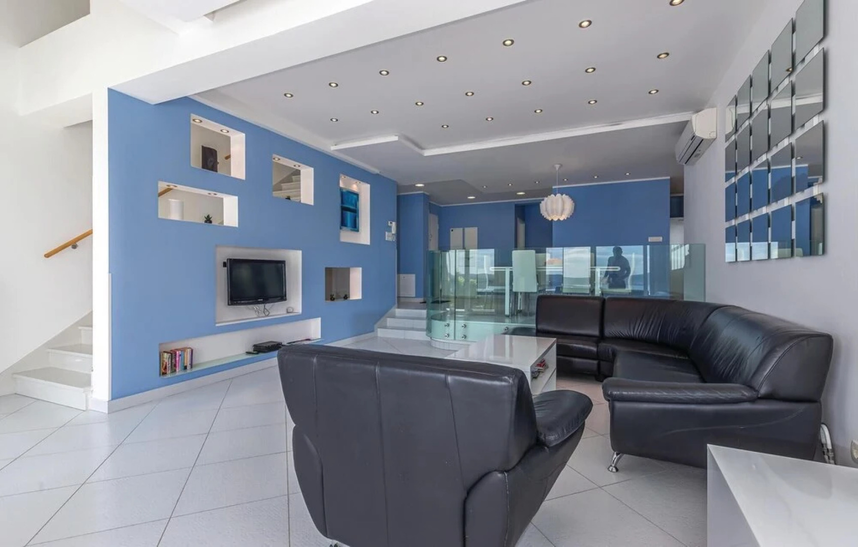 Stunning Home in Crikvenica With Wifi and 4 Bedrooms