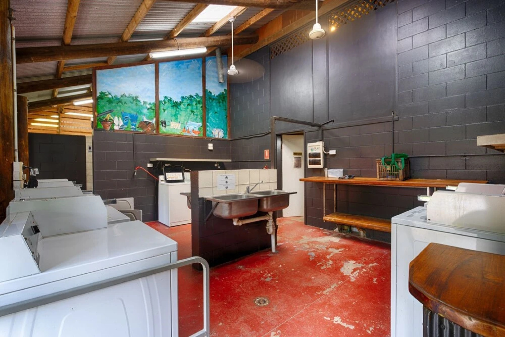 PKs Jungle Village - Hostel