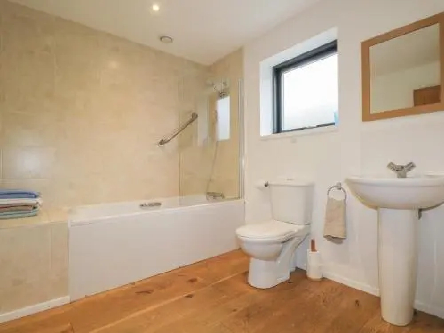 Highland Shores, Kyle