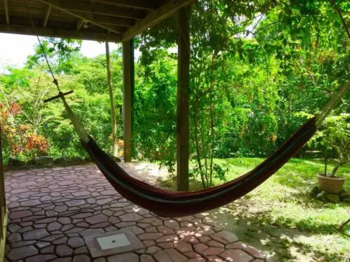 Roland's Garden Guesthouse