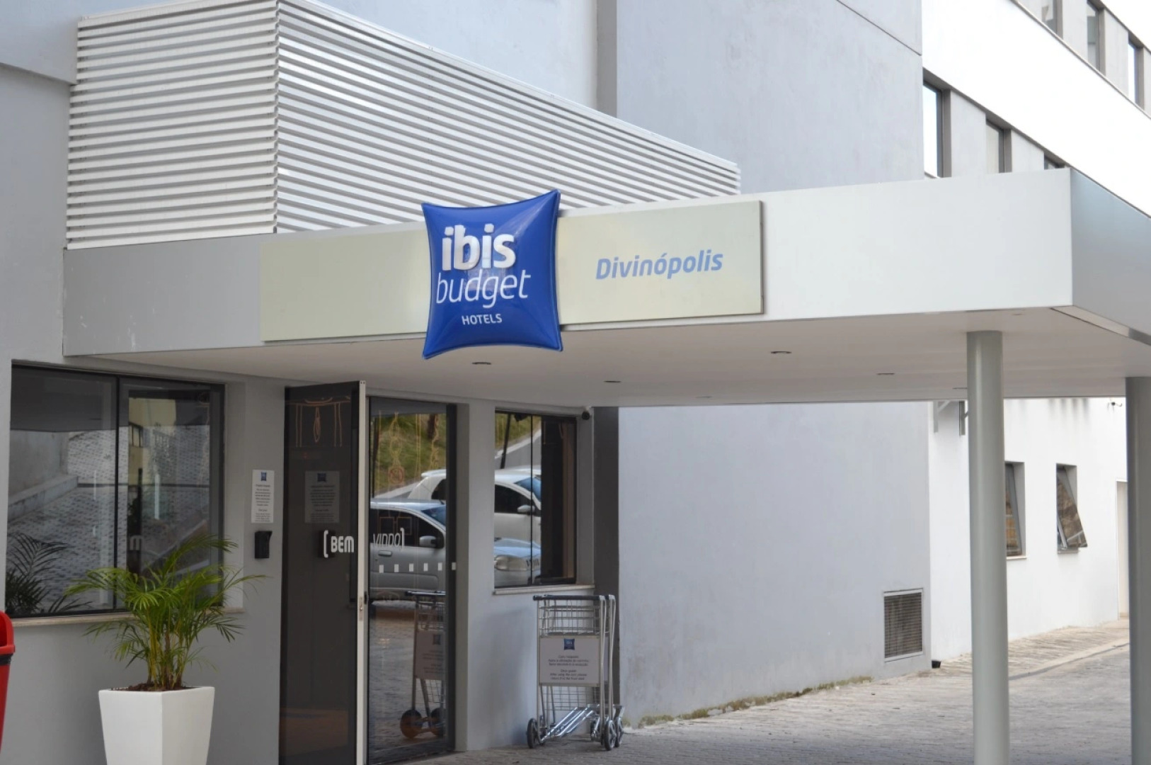 ibis budget Divinopolis