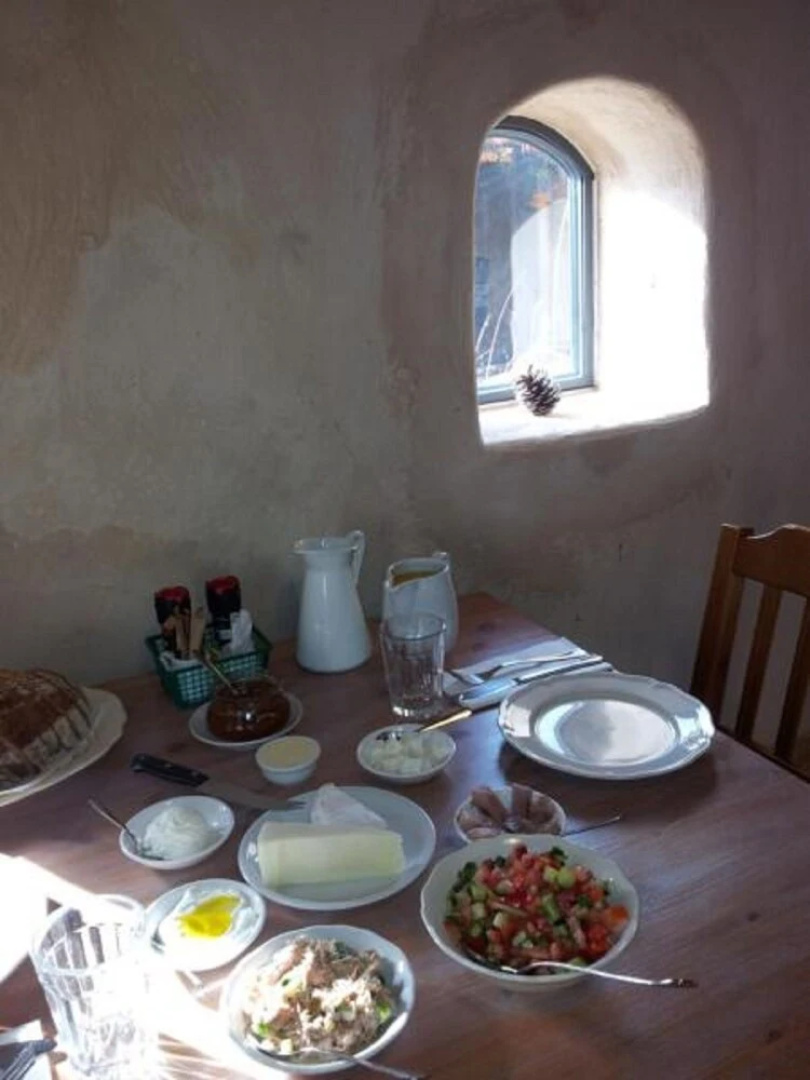 Smadar Inn