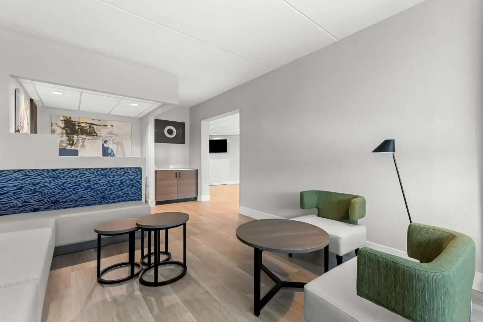 Plus Lower South End