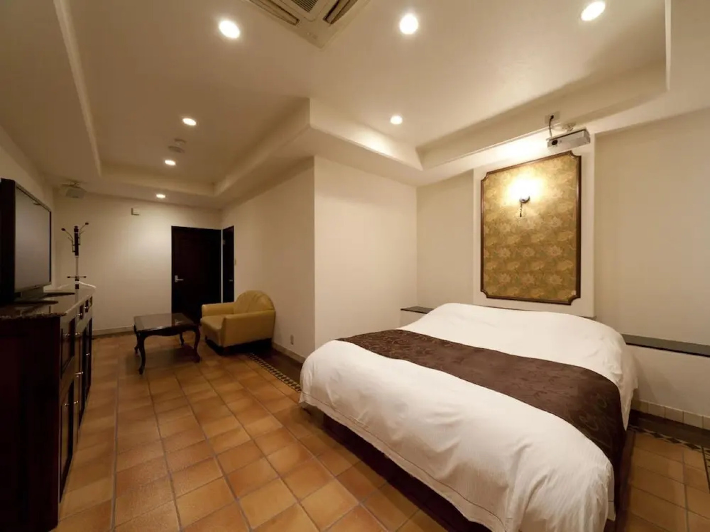 Отель Fine Garden Matsuzaka III