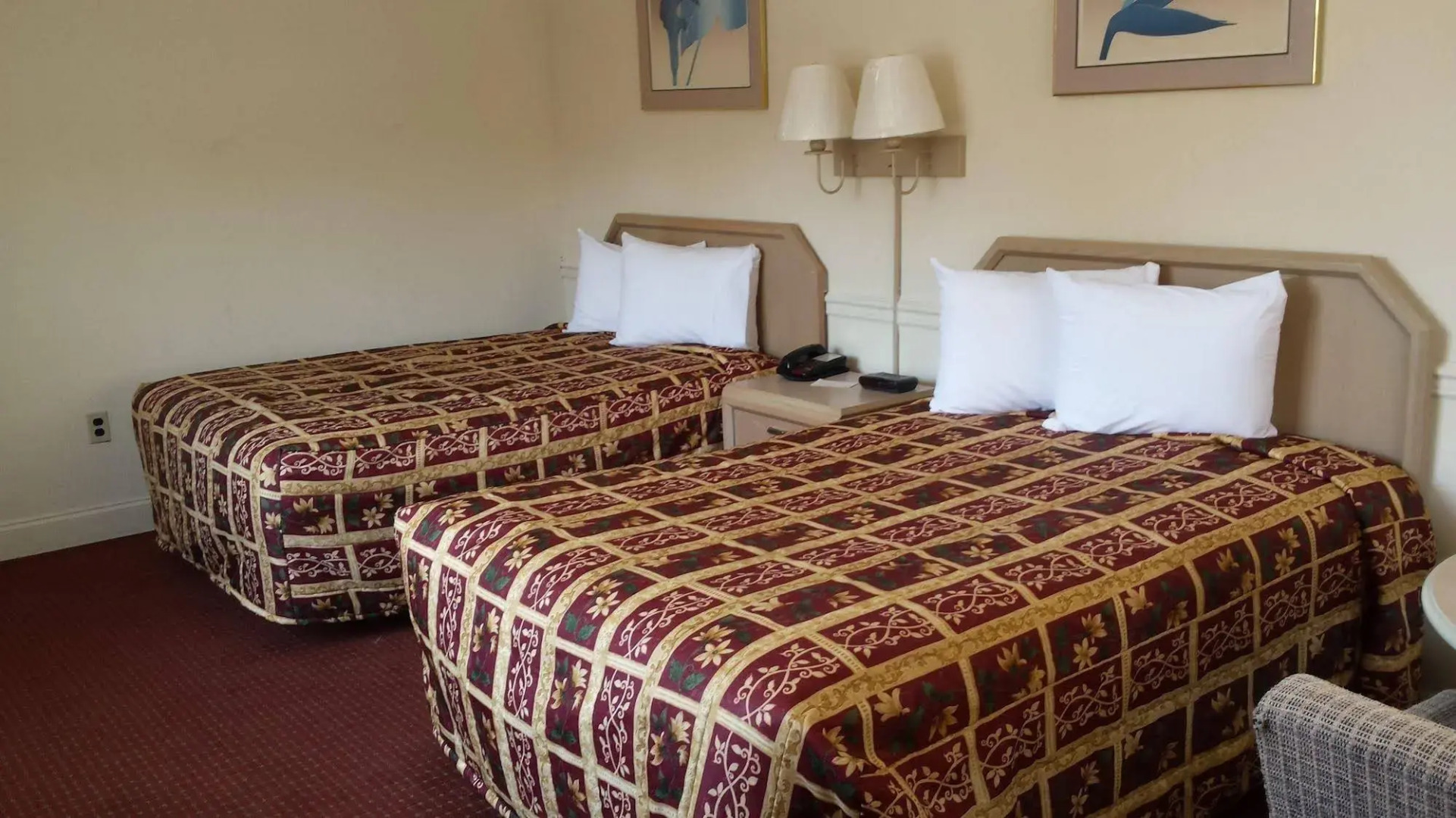 Capt. John Smith Inn