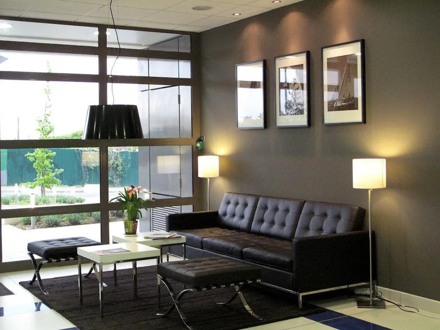 Villa Bellagio Apartments