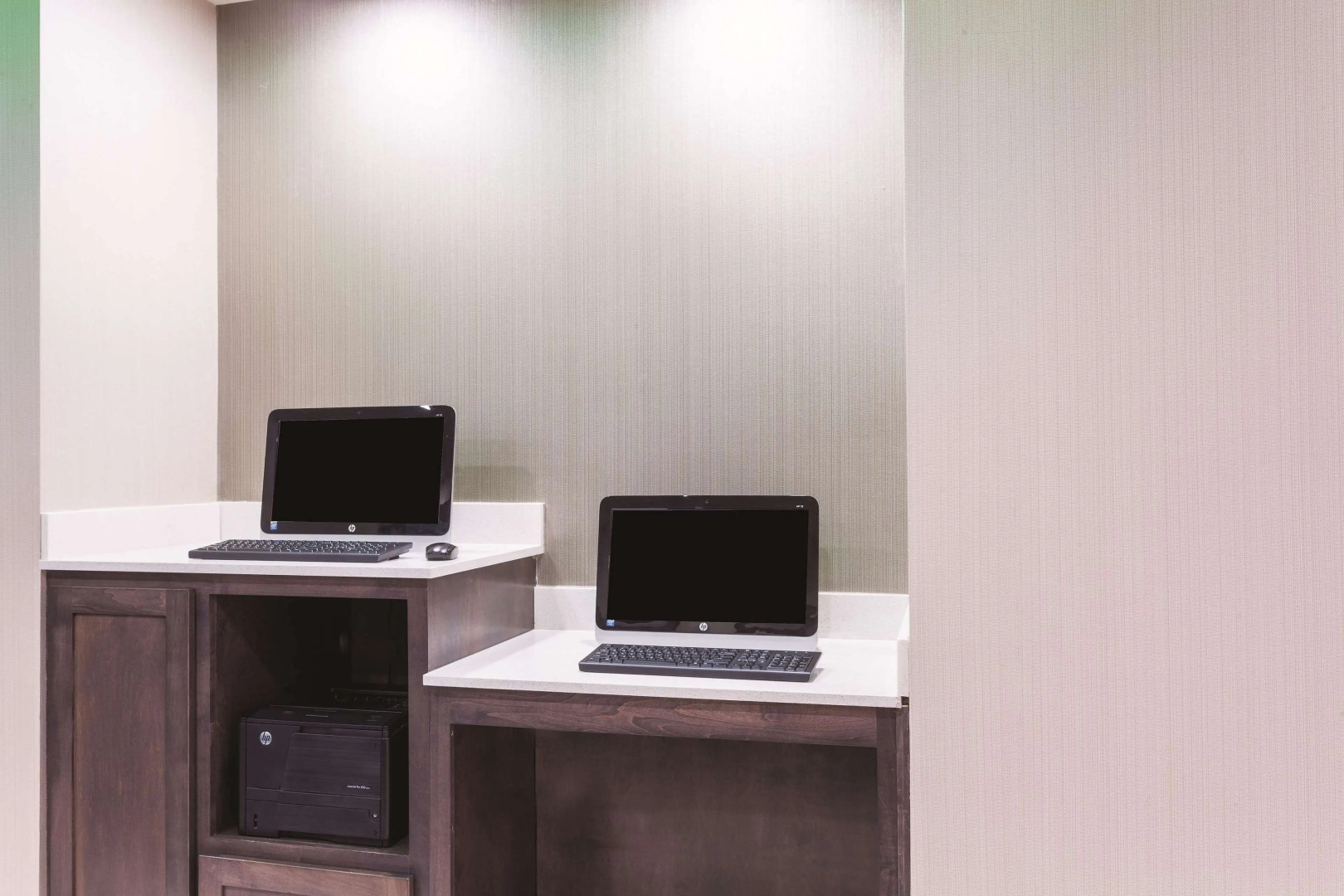 La Quinta Inn & Suites by Wyndham Hopkinsville