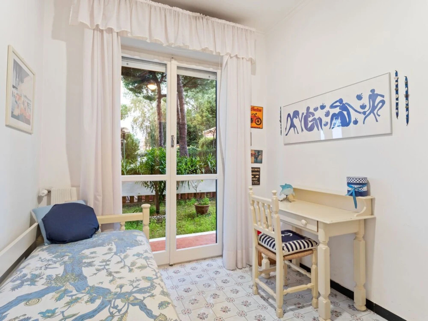 Welcoming Holiday Home in Arenzano With Swimming Pool