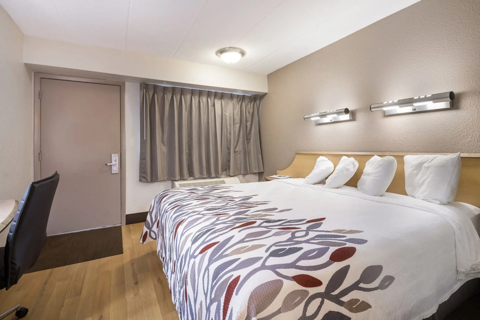 Red Roof Inn Rockford East – Casino District