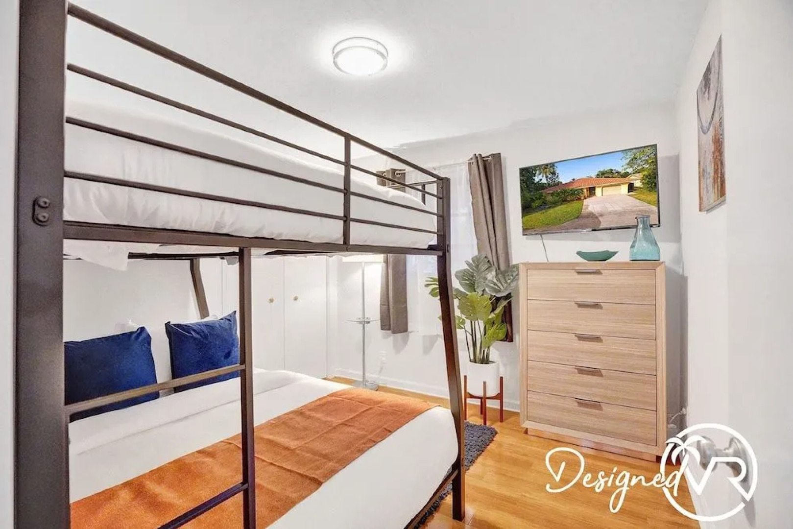 Stunning Waterfront 3BR with Heated POOL