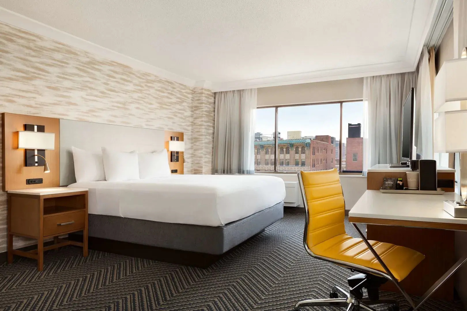 Radisson Hotel Baltimore Downtown - Inner Harbor