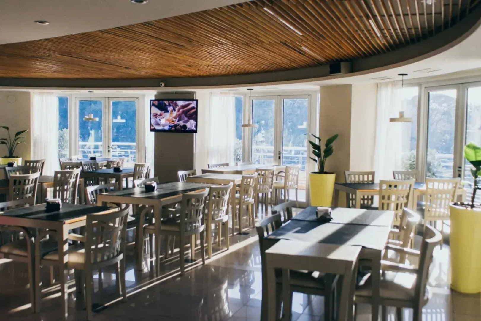 Maran Suites & Towers - Hotel & Spa